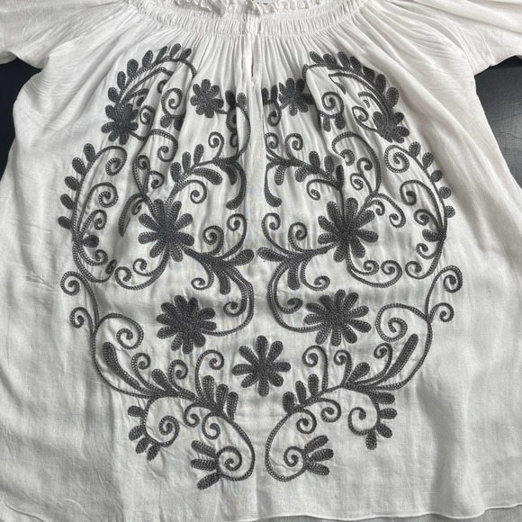 North Shore White Flowy Boho Embroidered Long Sleeve Tunic Top Shirt One Size - Picture 8 of 11